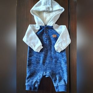 Lee - Hooded Romper with Sherpa Lined Hood in size 0-3 months